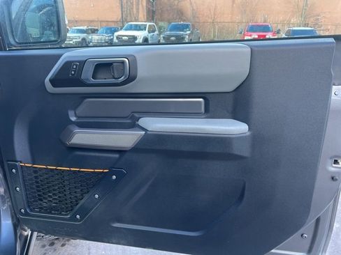 Used 2023 Ford Bronco Badlands w/ Sasquatch Package image 10