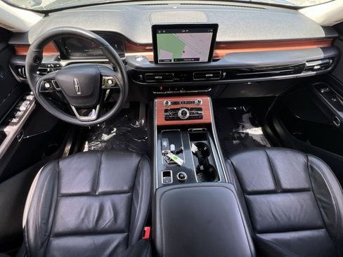 Used 2024 Lincoln Aviator Reserve AWD/4WD image 28