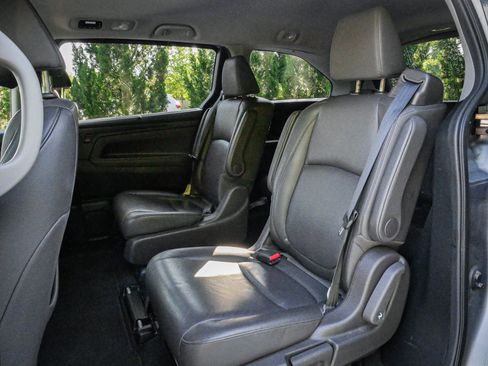 Used 2018 Honda Odyssey EX-L image 8