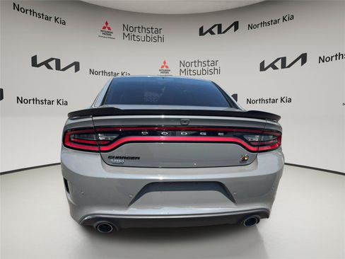 Used 2023 Dodge Charger Scat Pack w/ Navigation & Travel Group RWD image 5