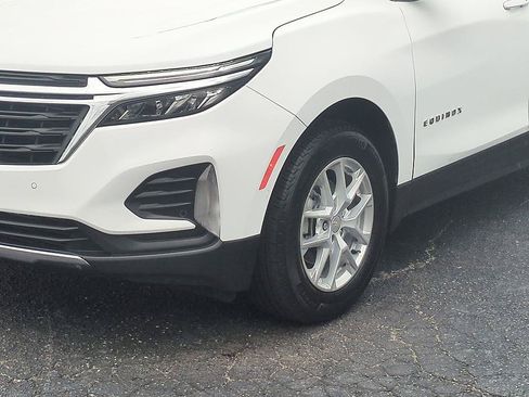 Used 2024 Chevrolet Equinox LT FWD image 9