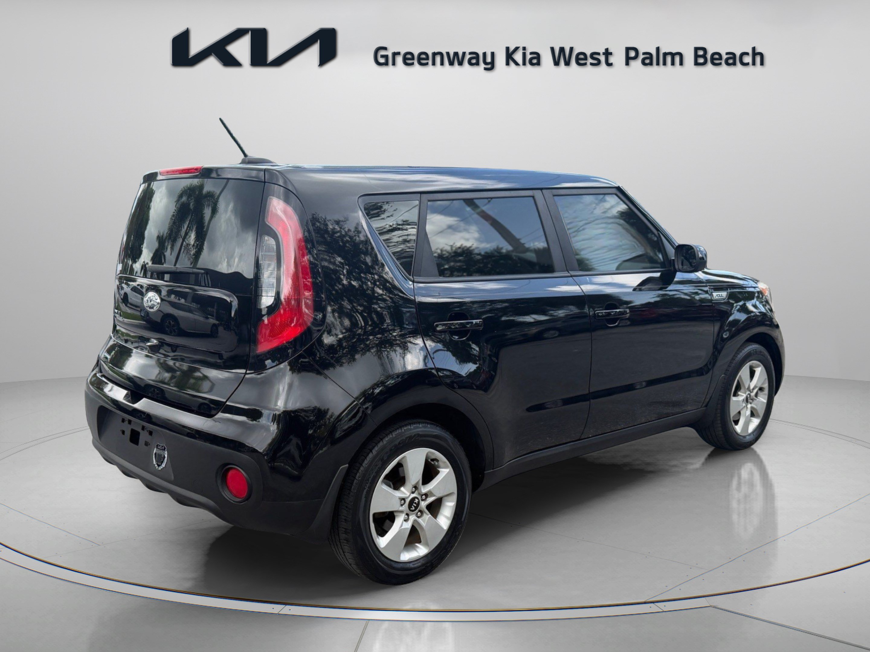 Used 2019 Kia Soul w/ Convenience Package FWD image 7