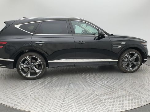 Certified 2026 Genesis GV80 2.5T Prestige AWD/4WD image 9