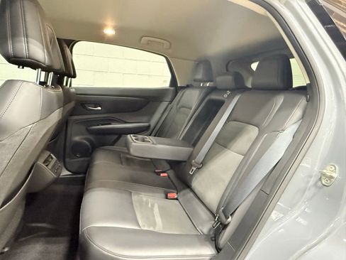 Used 2023 Nissan Ariya AWD image 29