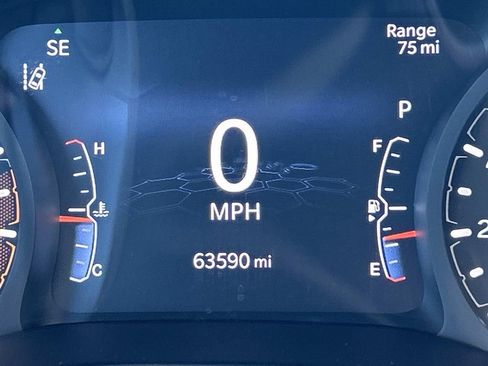 Used 2022 Jeep Compass Limited image 33