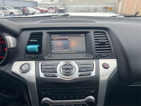 Used 2010 Nissan Murano LE image 16