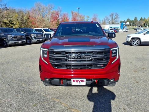Used 2023 GMC Sierra 1500 AT4 w/ Technology Package image 9