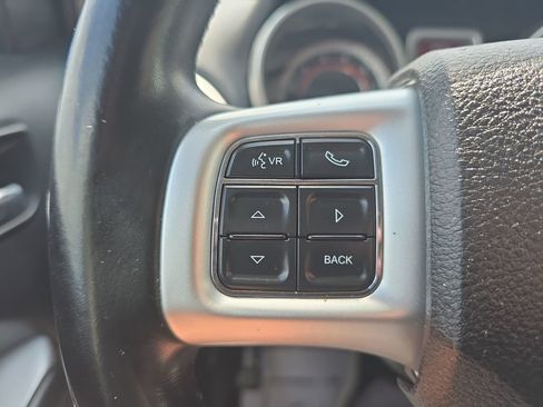 Used 2020 Dodge Journey SE w/ SE Popular Equipment Group FWD image 27