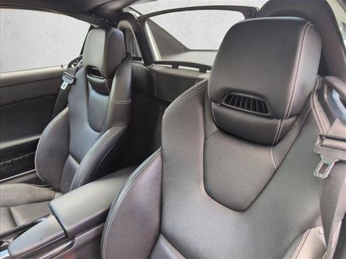 Used 2017 Mercedes-Benz SLC 300 image 10