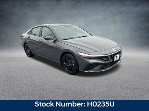 New 2026 Hyundai Elantra Sport image 8