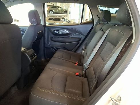 Used 2022 GMC Terrain SLE w/ Driver Convenience Package image 13