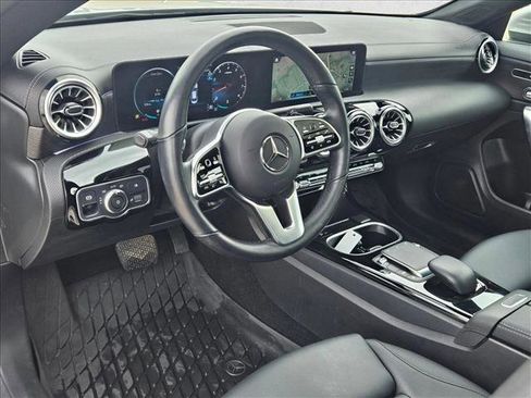 Certified 2023 Mercedes-Benz CLA 250 4MATIC image 9