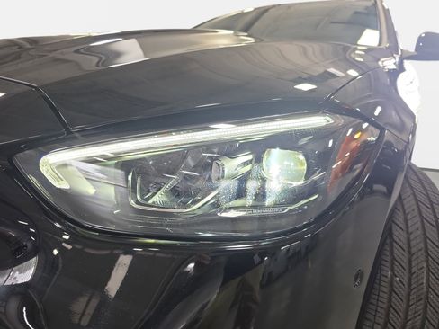 Certified 2025 Mercedes-Benz C 300 4MATIC Sedan image 29