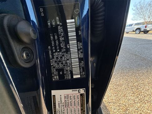 Used 2022 Toyota 4Runner TRD Off-Road Premium image 34