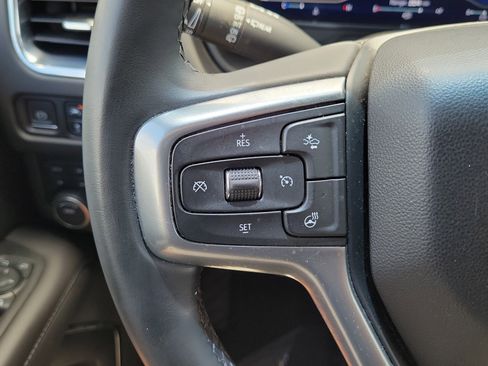Used 2023 Chevrolet Tahoe Z71 w/ Luxury Package AWD/4WD image 27