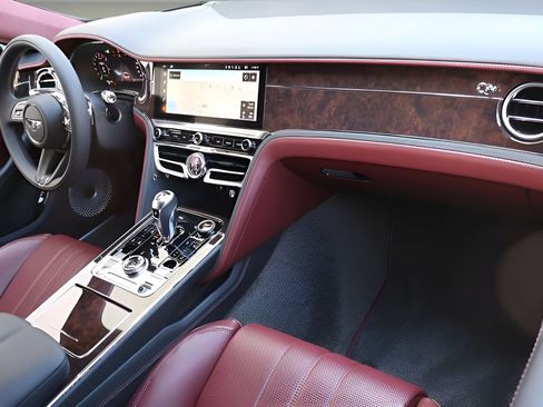 New 2026 Bentley Flying Spur Plug-In Hybrid AWD/4WD image 2