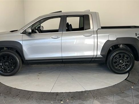 Certified 2023 Honda Ridgeline RTL image 9