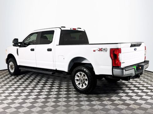 Used 2022 Ford F250 XL w/ STX Appearance Package image 6