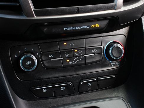 Used 2020 Ford Transit Connect XL image 29