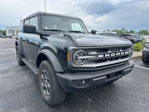 Used 2023 Ford Bronco Big Bend AWD/4WD image 2