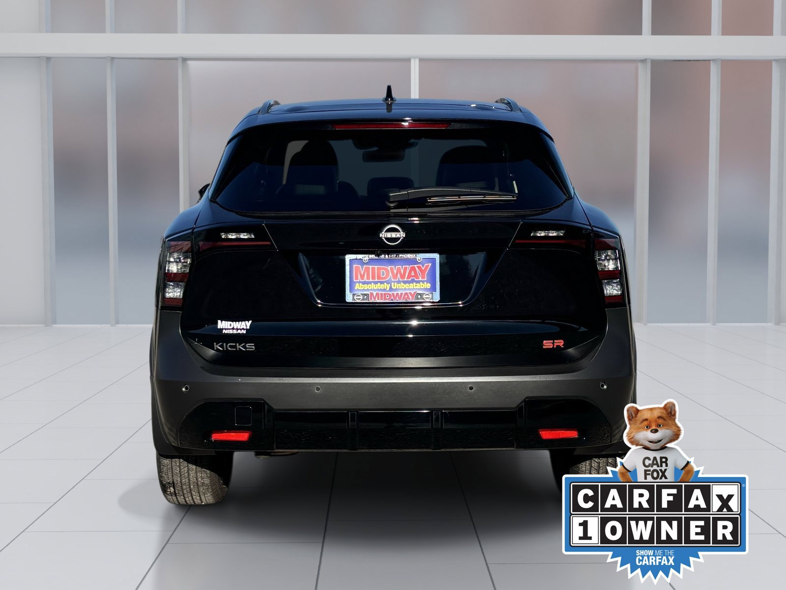 Used 2026 Nissan Kicks SR w/ Cold Weather Package FWD image 5