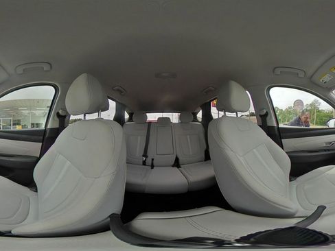 Used 2025 Hyundai Tucson SEL FWD image 43