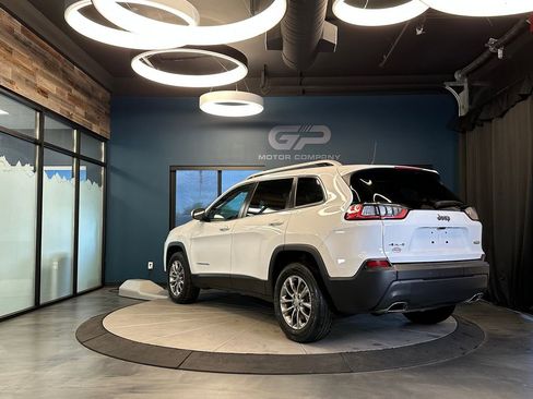 Used 2021 Jeep Cherokee Latitude Lux AWD/4WD image 5