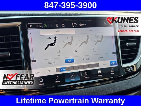 Used 2023 Chrysler Pacifica Touring-L FWD image 48
