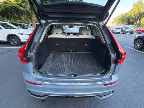 Certified 2024 Volvo XC60 B5 Plus w/ Protection Package Premier AWD/4WD image 25