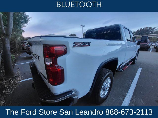 Used 2025 Chevrolet Silverado 2500 LT AWD/4WD image 7