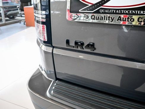 Used 2016 Land Rover LR4 HSE Silver Edition image 42