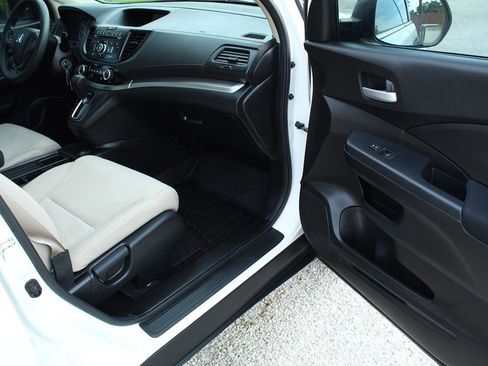 Used 2016 Honda CR-V LX image 18