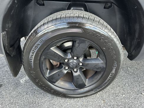 Used 2020 RAM 1500 Warlock AWD/4WD image 11