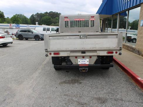 Used 2017 Ford Transit 250 138 RWD image 5