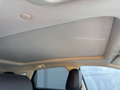 Used 2019 Cadillac XT5 Premium Luxury AWD/4WD image 31