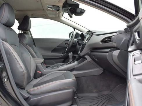 Used 2024 Subaru Crosstrek 2.5i Limited AWD/4WD image 28