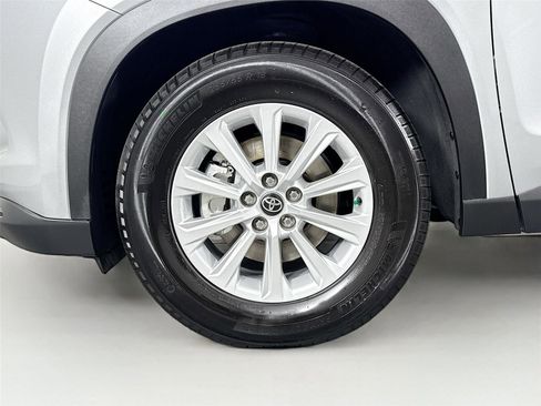 Certified 2025 Toyota Grand Highlander XLE image 45