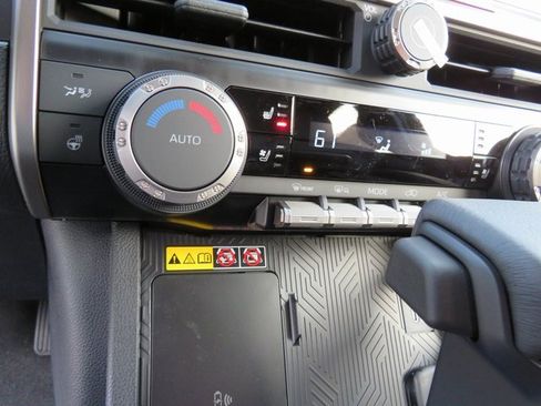 New 2026 Toyota 4Runner TRD Off-Road Premium image 32