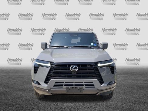 Certified 2026 Lexus GX 550 AWD/4WD image 3