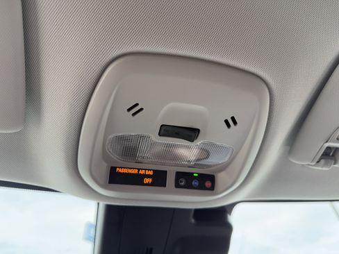 New 2026 Chevrolet Trax LT w/ Driver Confidence Package image 15