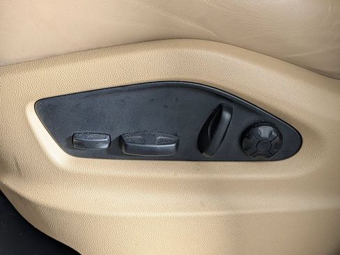Certified 2023 Porsche Cayenne Platinum Edition AWD/4WD image 27