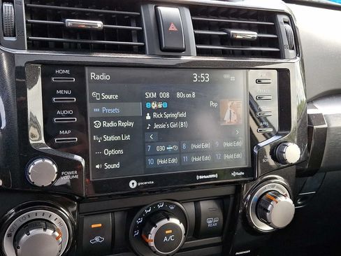 Used 2023 Toyota 4Runner TRD Off-Road Premium w/ Moonroof Package AWD/4WD image 19