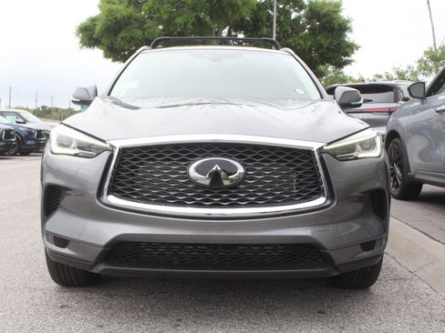 Certified 2025 INFINITI QX50 Luxe image 9