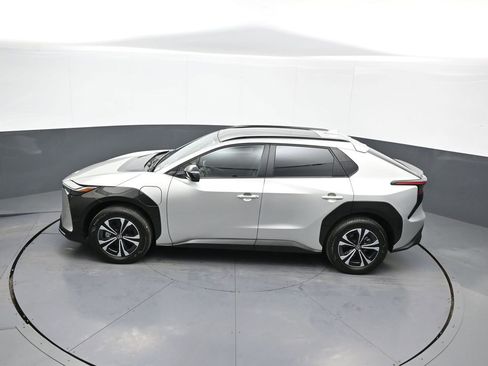 Certified 2023 Toyota bZ4X Limited image 40