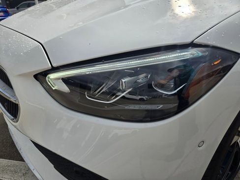 Used 2025 Mercedes-Benz C 300 Sedan image 10