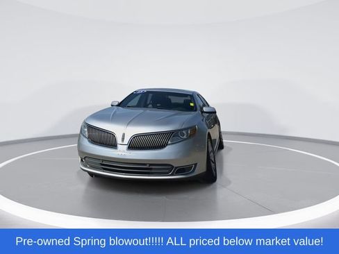 Used 2013 Lincoln MKS FWD image 4