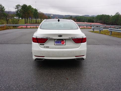 Used 2016 Kia K900 Luxury w/ Luxury VIP Package image 23