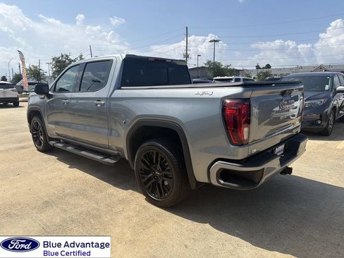Used 2026 GMC Sierra 1500 Elevation w/ Elevation Premium Package AWD/4WD image 8