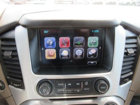 Used 2019 GMC Yukon SLT w/ Open Road Package RWD image 19