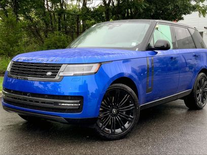 New 2025 Land Rover Range Rover SE